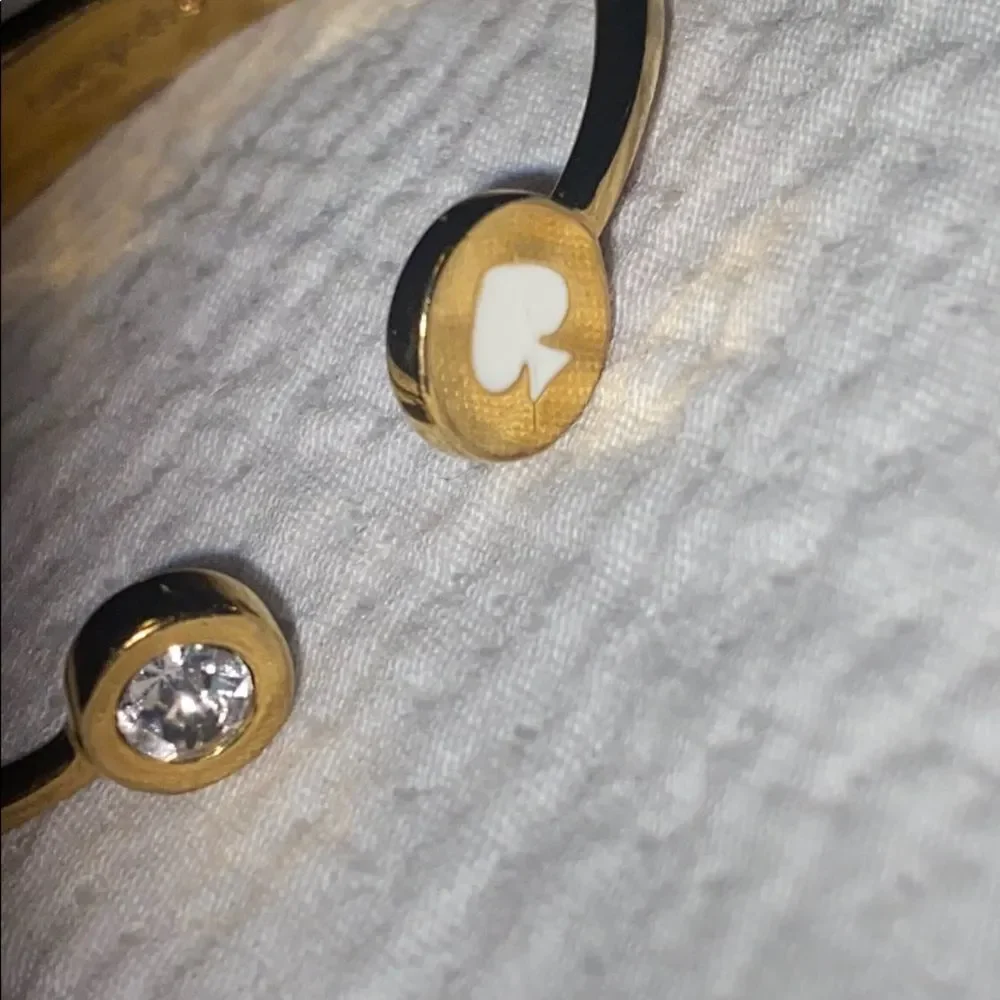 Designer Kate Spade Spot the Spade Open Hinge Bangle Bracelet - Picture 6 of 6